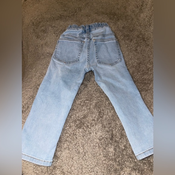 Toddler Gap Denim - Picture 2 of 2